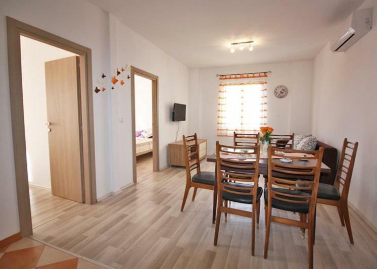 파자나 Apartman Petra 아파트 외부 사진